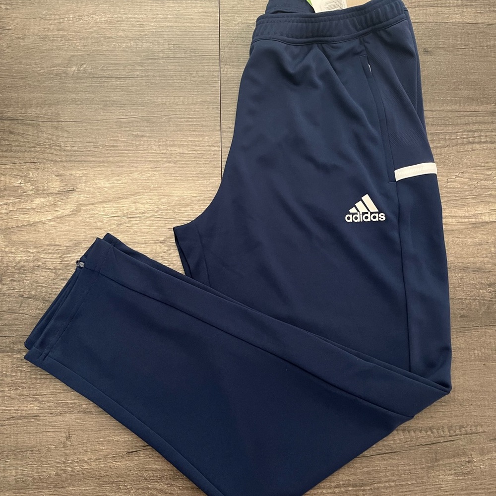 Adidas Aeroready Men’s Size L Tapered Leg Pant NWT